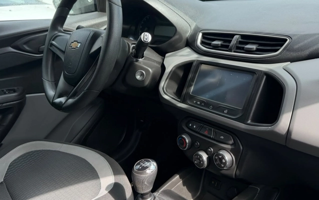 imagem-https://www.socarrao.com.br/sc-vehicle-images-prod/4243375/1790853341215-V2hhdHNBcHAgSW1hZ2UgMjAyNi0wOS0zMCBhdCAwOS4xNi4xMSAoMikuanBlZw.jpeg