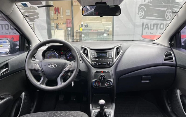 imagem-https://www.socarrao.com.br/sc-vehicle-images-prod/4243379/1790854160287-8076686_14_B_2a8f7df560.jpeg