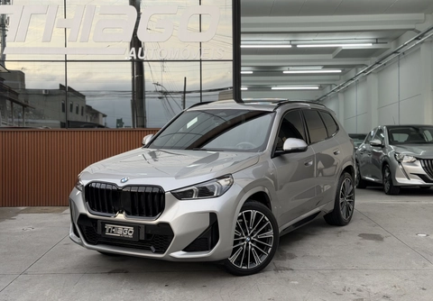 Bmw X1 2023 Prata — foto 1 de 3