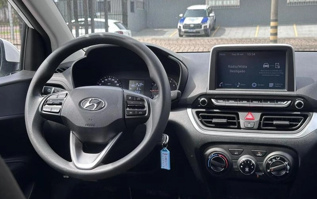 imagem-https://www.socarrao.com.br/sc-vehicle-images-prod/4243391/1790854763575-8529662_8_B_5958a7d791.jpeg