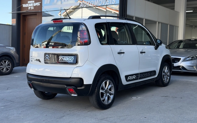 imagem-https://www.socarrao.com.br/sc-vehicle-images-prod/4243392/1790854788906-003_a7c96b577eb9d3398a611c01e99d68d4.jpg