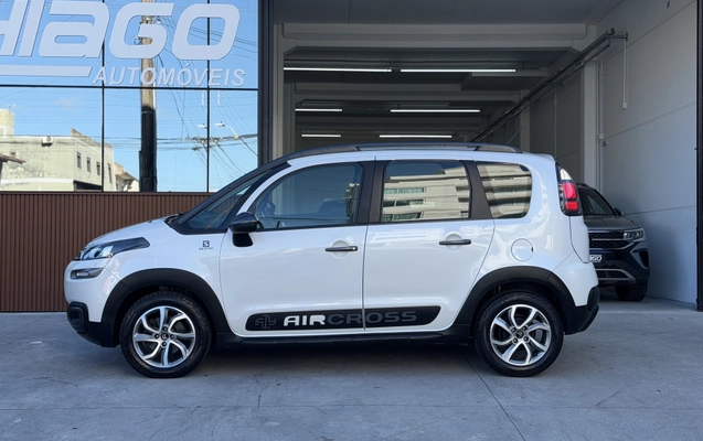 imagem-https://www.socarrao.com.br/sc-vehicle-images-prod/4243392/1790854788909-003_8dc0ac1c139092f7085c6be25b725a23.jpg