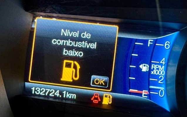 imagem-https://www.socarrao.com.br/sc-vehicle-images-prod/4243404/1791235829888-8444403_9_B_fc1b2a518d.jpeg