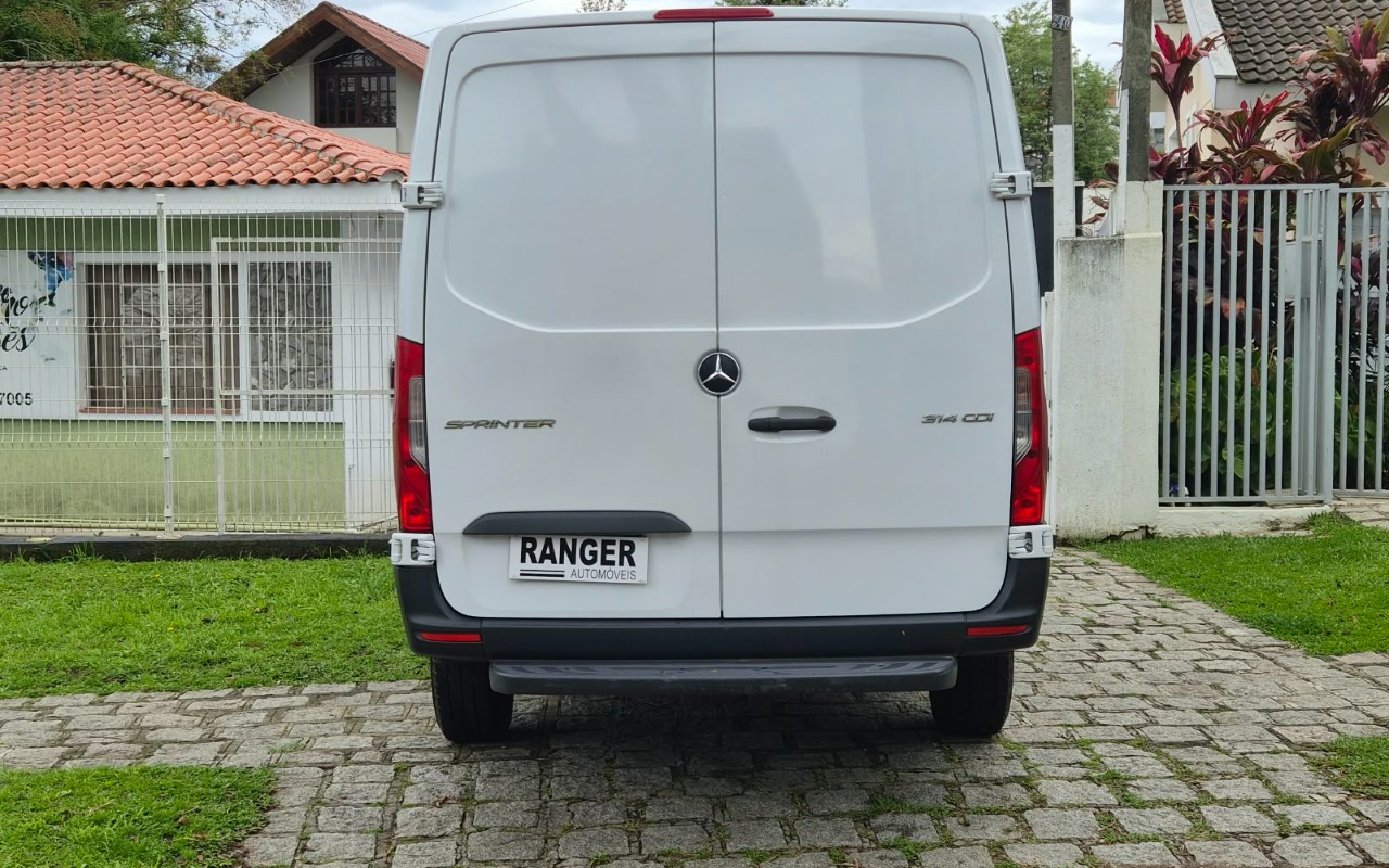 imagem-https://www.socarrao.com.br/sc-vehicle-images-prod/4243438/1791641956480-V2hhdHNBcHAgSW1hZ2UgMjAyNi0xMC0xMCBhdCAxMC4yMC40NiAoNCkuanBlZw.jpeg