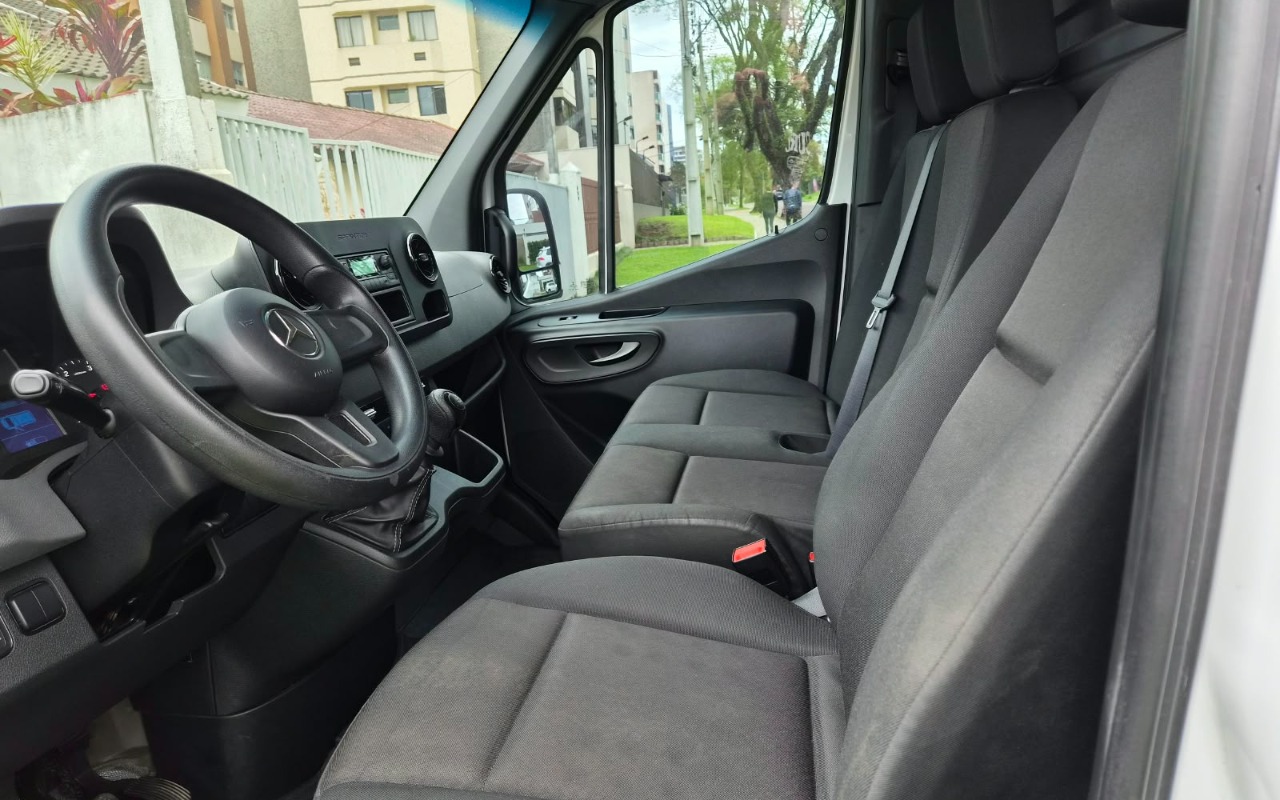 imagem-https://www.socarrao.com.br/sc-vehicle-images-prod/4243438/1791641957678-V2hhdHNBcHAgSW1hZ2UgMjAyNi0xMC0xMCBhdCAxMC4yMC40NC5qcGVn.jpeg