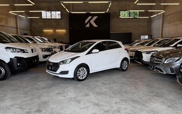 imagem-https://www.socarrao.com.br/sc-vehicle-images-prod/4243459/1791459581028-8527503_2_B_d2d4a75794.jpeg