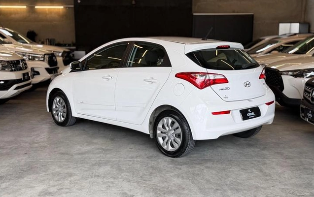 imagem-https://www.socarrao.com.br/sc-vehicle-images-prod/4243459/1791459581048-8527503_14_B_9fd81d4079.jpeg