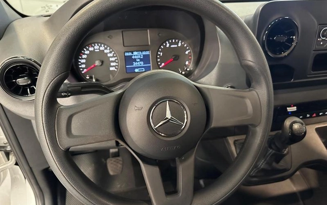 imagem-https://www.socarrao.com.br/sc-vehicle-images-prod/4243513/1790856634291-8514086_12_B_9085e44a87.jpeg