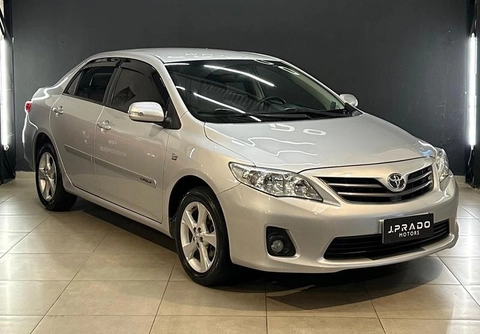 Toyota Corolla 2014 Prata — foto 1 de 3