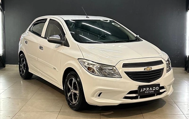 imagem-https://www.socarrao.com.br/sc-vehicle-images-prod/4243657/1791551544904-8470635_0_B_8b6b5a2b2d.jpeg