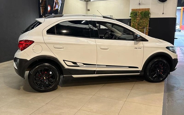 imagem-https://www.socarrao.com.br/sc-vehicle-images-prod/4243684/1790855966740-8296793_17_B_575a088636.jpeg