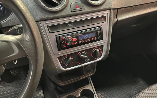 imagem-https://www.socarrao.com.br/sc-vehicle-images-prod/4243859/1790856342253-8344881_6_B_dc4195b8a8.jpeg