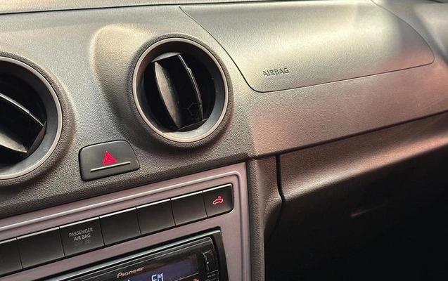 imagem-https://www.socarrao.com.br/sc-vehicle-images-prod/4243859/1791551138248-8344881_7_B_5b5f5c7060.jpeg