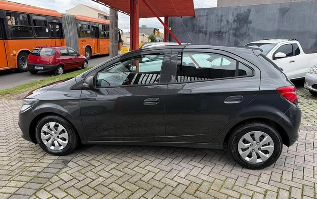 imagem-https://www.socarrao.com.br/sc-vehicle-images-prod/4244237/1790872962044-8532333_7_B_2921d0e4be.jpeg