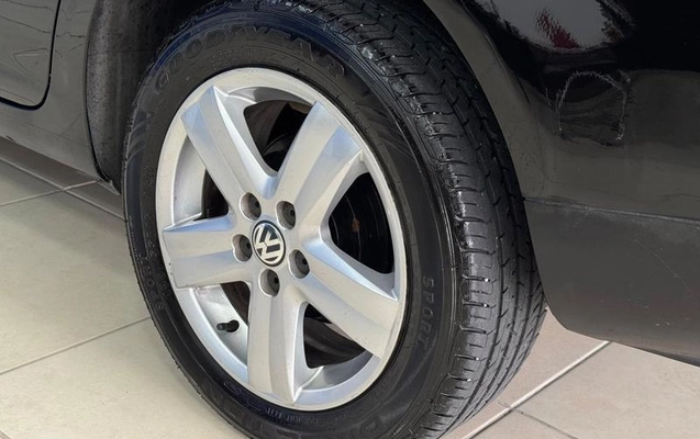 imagem-https://www.socarrao.com.br/sc-vehicle-images-prod/4244324/1790857597005-8464002_7_B_edc32eea98.jpeg