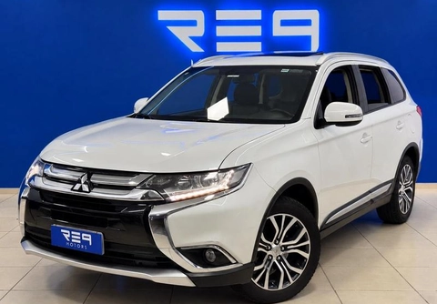 Mitsubishi OUTLANDER COMFORT 2.0 16V Aut. 2018 Branco — foto 1 de 3