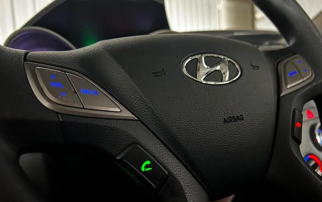 imagem-https://www.socarrao.com.br/sc-vehicle-images-prod/4244375/1790857761062-8327586_13_B_7e22f73cc4.jpeg