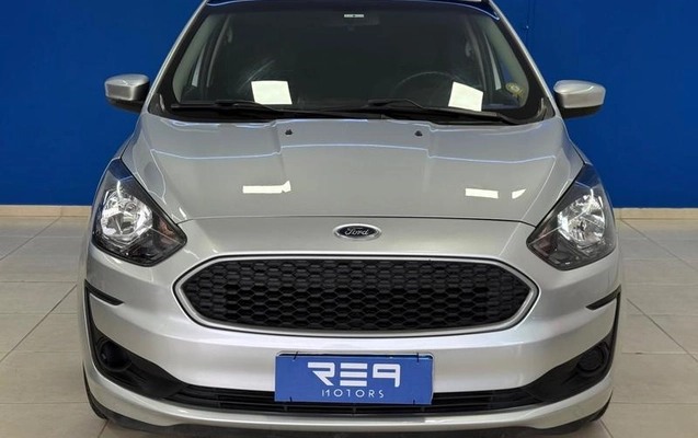 imagem-https://www.socarrao.com.br/sc-vehicle-images-prod/4244415/1790857804656-8124710_0_B_a8b445328b.jpeg
