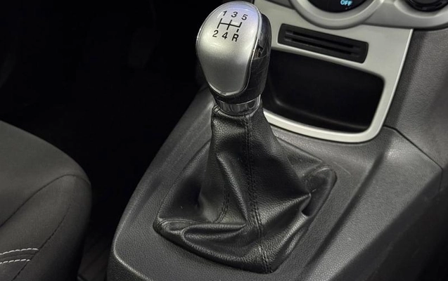 imagem-https://www.socarrao.com.br/sc-vehicle-images-prod/4244438/1790857873786-8478522_9_B_c00b7c328b.jpeg