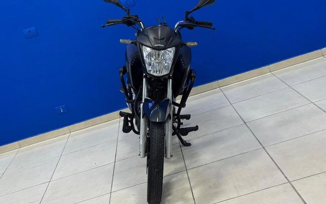 imagem-https://www.socarrao.com.br/sc-vehicle-images-prod/4244488/1790858052442-8479939_6_B_1b369d4601.jpeg