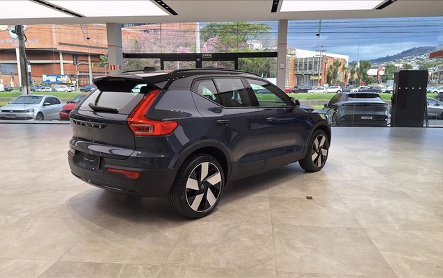 imagem-https://www.socarrao.com.br/sc-vehicle-images-prod/4244528/1790970180732-4c5be0de-3a69-42be-ae42-affb56c04c0020260821174615.jpeg