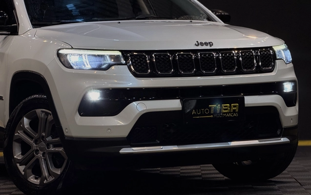 imagem-https://www.socarrao.com.br/sc-vehicle-images-prod/4244533/1790858256319-1_093636.jpg