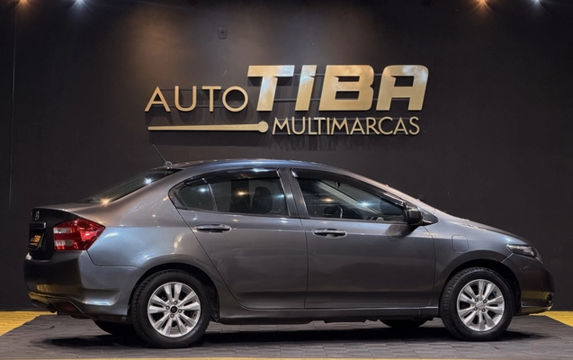 imagem-https://www.socarrao.com.br/sc-vehicle-images-prod/4244604/1790858508235-1_094044.jpg