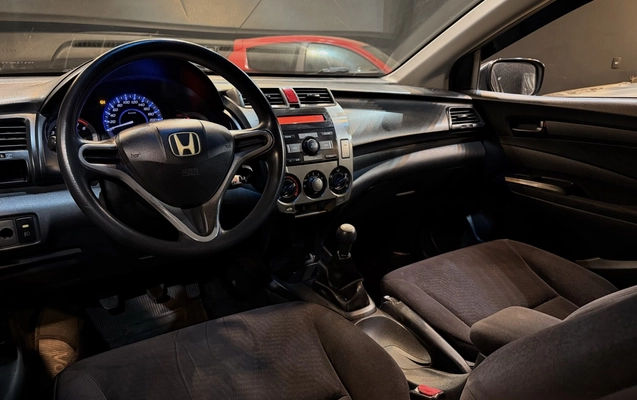 imagem-https://www.socarrao.com.br/sc-vehicle-images-prod/4244604/1790858508248-1_094052.jpg