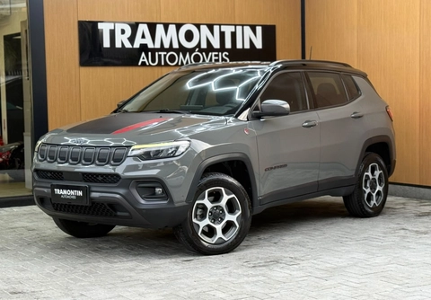 Jeep Compass 2022 Cinza — foto 1 de 3