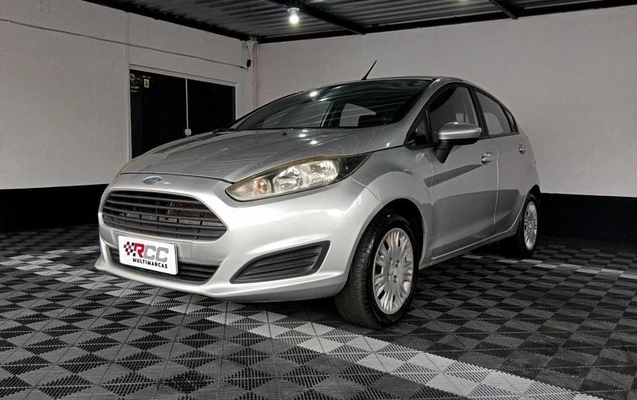 imagem-https://www.socarrao.com.br/sc-vehicle-images-prod/4244733/1791490439467-8487259_1_B_5d5b5ed70d.jpeg