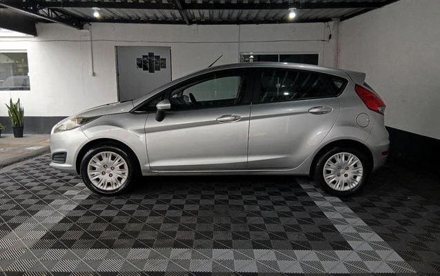 imagem-https://www.socarrao.com.br/sc-vehicle-images-prod/4244733/1791490439471-8487259_1_B_9c359a2c8c.jpeg