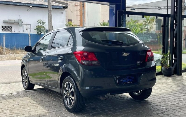 imagem-https://www.socarrao.com.br/sc-vehicle-images-prod/4244781/1790859048546-8527719_3_B_fdb5ff990b.jpeg