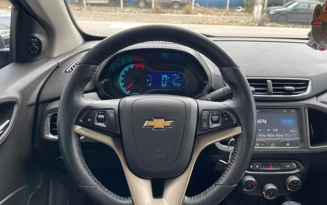 imagem-https://www.socarrao.com.br/sc-vehicle-images-prod/4244781/1790859048555-8527719_8_B_944a045587.jpeg