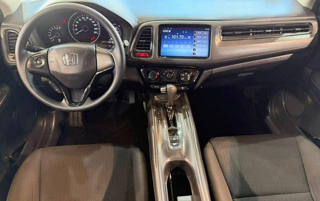imagem-https://www.socarrao.com.br/sc-vehicle-images-prod/4244812/1791539568585-8515498_14_B_46967e5fb6.jpeg
