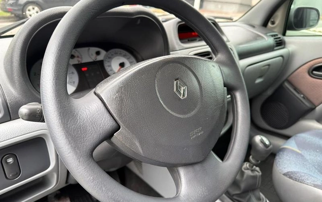 imagem-https://www.socarrao.com.br/sc-vehicle-images-prod/4244825/1790859185847-8505511_15_B_6fbba872c3.jpeg