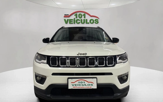 imagem-https://www.socarrao.com.br/sc-vehicle-images-prod/4244851/1790859250590-003_b07793d3de8862a4b3dcf5687b304fdb.jpg