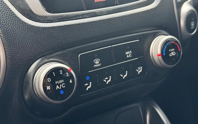 imagem-https://www.socarrao.com.br/sc-vehicle-images-prod/4244909/1791036883805-8530340_14_B_195de94547.jpeg
