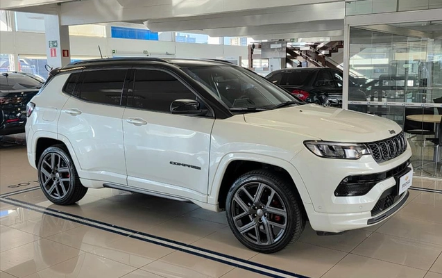 imagem-https://www.socarrao.com.br/sc-vehicle-images-prod/4245039/1790859683080-dac99ac0-f88f-4e5f-98a7-30c74f7a972920260928090118.jpeg