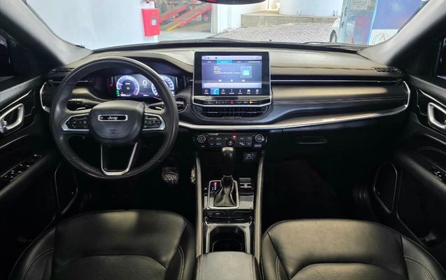 imagem-https://www.socarrao.com.br/sc-vehicle-images-prod/4245039/1790859683083-9070b68c-10c8-43c8-bdcf-5dc30da0449520260928090123.jpeg