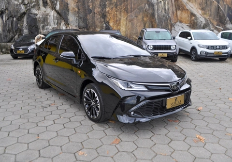 Toyota Corolla 2023 Preto — foto 1 de 3