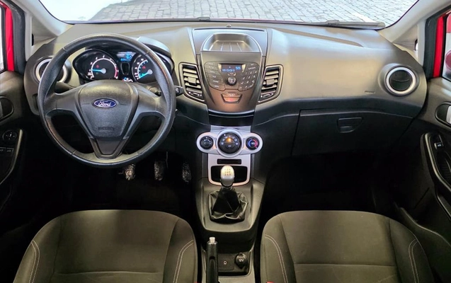 imagem-https://www.socarrao.com.br/sc-vehicle-images-prod/4245101/1791388196224-237ddb23-ee49-4819-b1e1-c8d021d33c6e20260930173005.jpeg