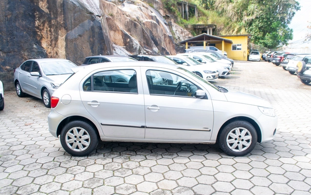 imagem-https://www.socarrao.com.br/sc-vehicle-images-prod/4245299/1790860173501-c47c3c9287b44637a2846d7711523453_1790859922213.jpg