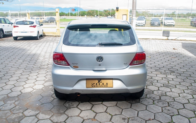 imagem-https://www.socarrao.com.br/sc-vehicle-images-prod/4245299/1790860173503-eddb3a997ec44237897fade6646ca980_1790859922222.jpg