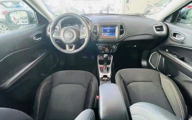 imagem-https://www.socarrao.com.br/sc-vehicle-images-prod/4245308/1790860209539-8485175_8_B_08cb1d9af0.jpeg