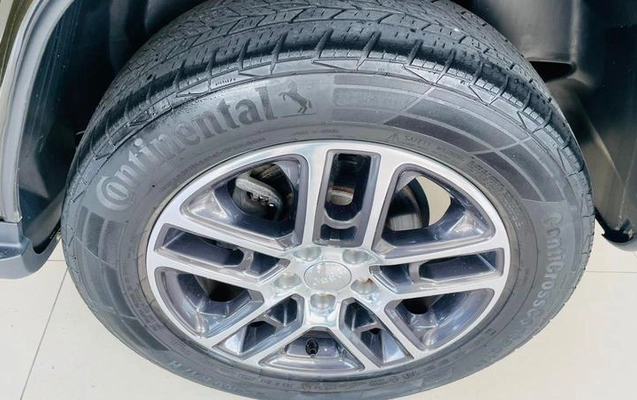 imagem-https://www.socarrao.com.br/sc-vehicle-images-prod/4245308/1790860209548-8485175_12_B_8cbe4232a0.jpeg
