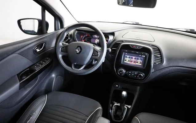 imagem-https://www.socarrao.com.br/sc-vehicle-images-prod/4245315/1791309274385-8528554_9_B_b18ddc5c23.jpeg