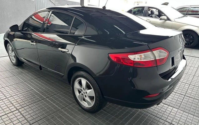 imagem-https://www.socarrao.com.br/sc-vehicle-images-prod/4245364/1791215464034-8530356_1_B_463a615904.jpeg