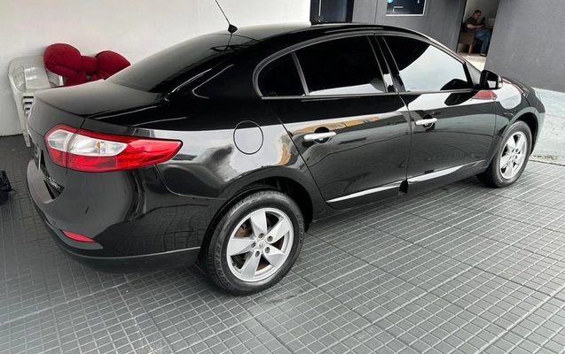 imagem-https://www.socarrao.com.br/sc-vehicle-images-prod/4245364/1791215464038-8530356_5_B_80e01b3bb1.jpeg
