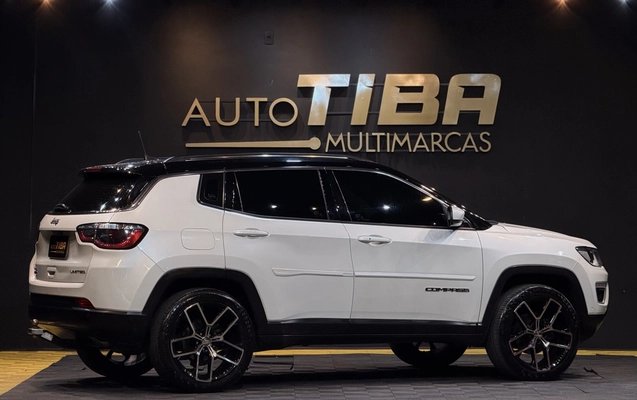 imagem-https://www.socarrao.com.br/sc-vehicle-images-prod/4245405/1790860463193-2_100856.jpg