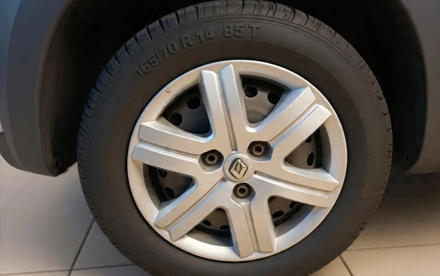 imagem-https://www.socarrao.com.br/sc-vehicle-images-prod/4245531/1791219869401-fe7312eb-ddd4-4cc2-9dc0-20ff95cf868a20260930173906.jpeg